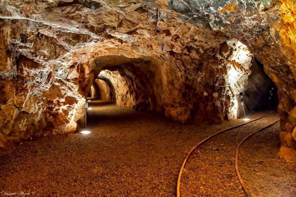 B&B Il Rifugio Del Lupo - E6721 Paringianu Εξωτερικό φωτογραφία